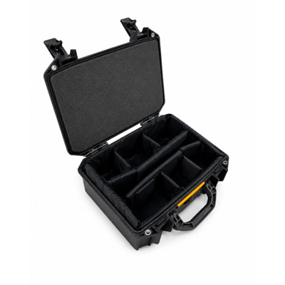 vault v200 padding black 03