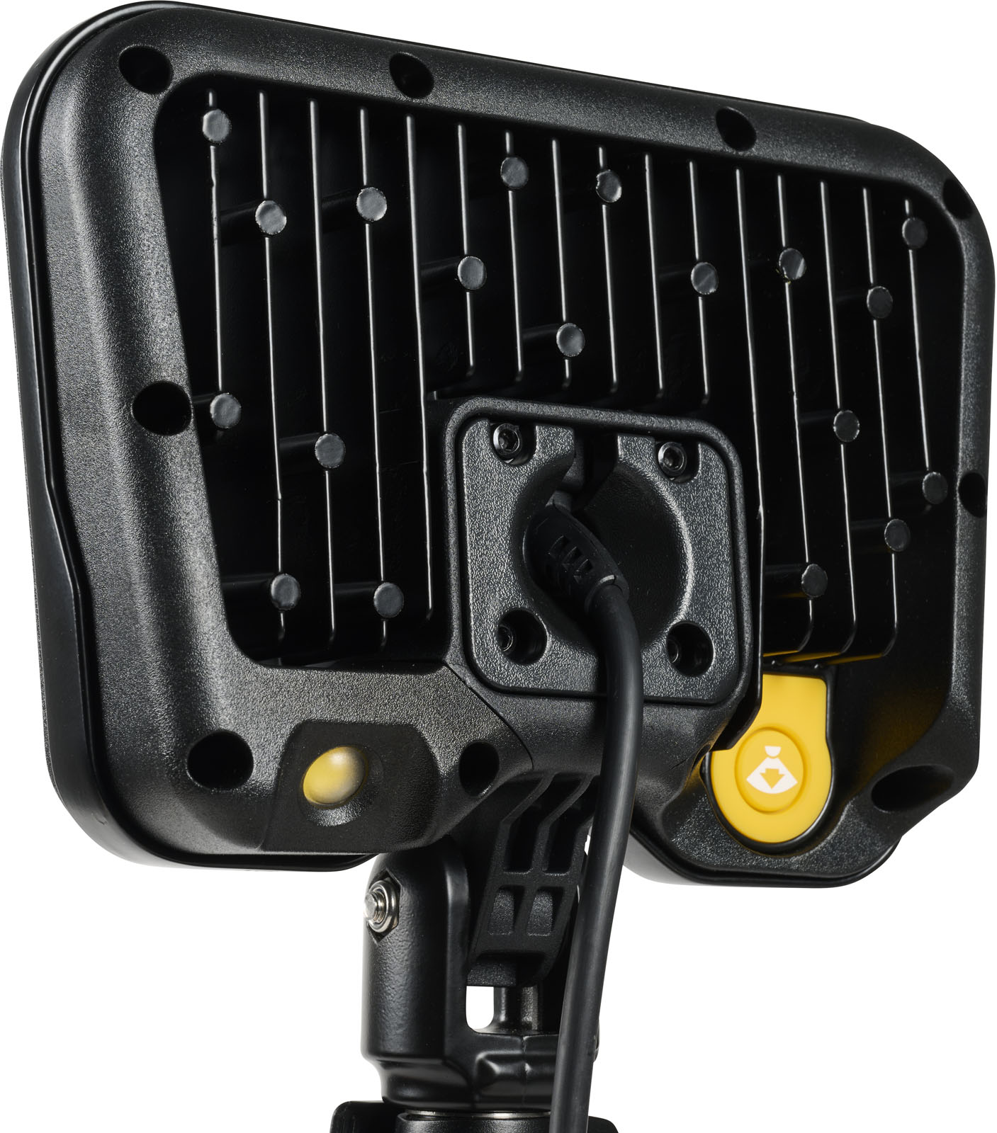 9750_PELI_DETAIL_LIGHT