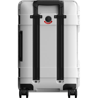 2026_Peli_TRVL_Sml_LunarWhite_Back