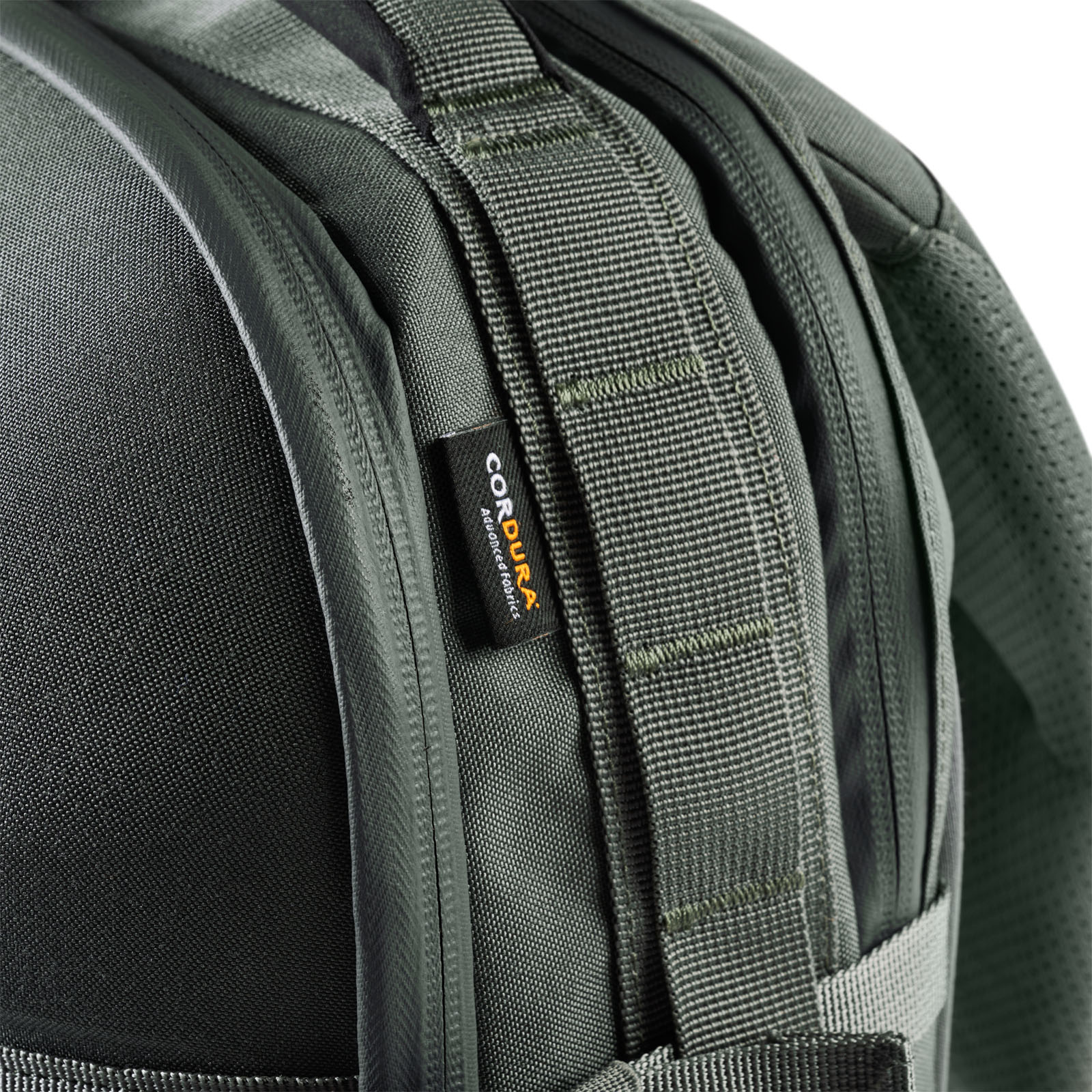 2025_PELI_AEGIS_TravelPack_CHAR_OnWhite_Cordura